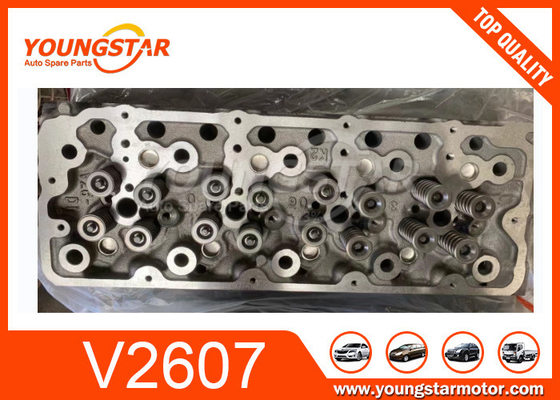 Ferro fundido Assi de cabeça de cilindro completo para KUBOTA V2607 V2607T V2607 EGR TIPO